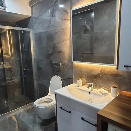 Apartment Sanat Sokagi Bahceli Ev *