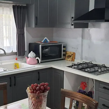 Sanat Sokağı Bahçeli Ev * Urla