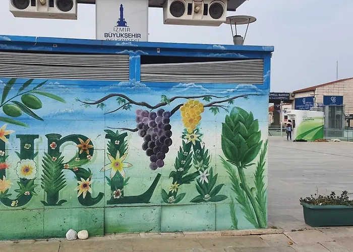 דירה Sanat Sokagi Bahceli Ev